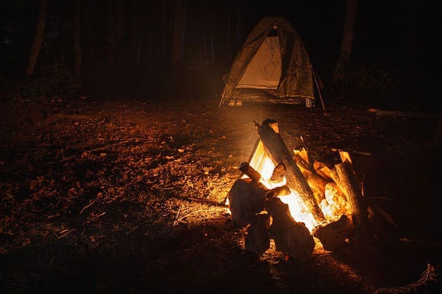 Learning how-to building a Fire in the Wilderness is one of the most important things while hunting | Hunting Magazine