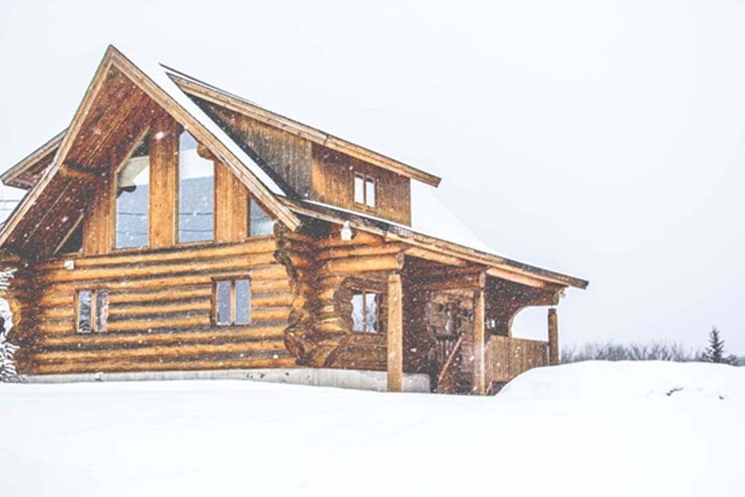 Handcrafted Log Homes: A Breakdown of Styles and Construction | Hunting Magazine Handcrafted Log Homes: A Breakdown of Styles and Construction | Hunting Magazine