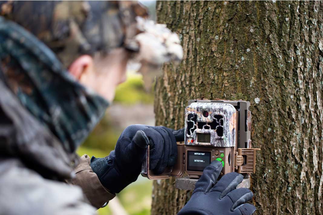 Setting-Up-Trail-Camera---Hunting-Magazine Setting Up Trail Camera - Hunting Magazine
