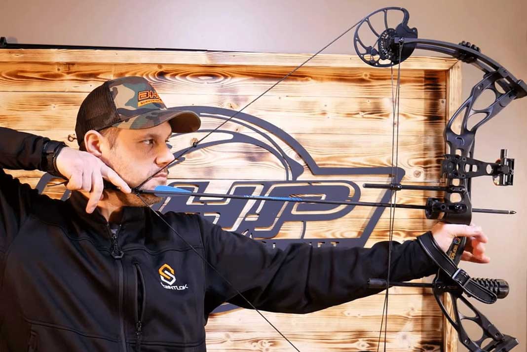 Product Review - Sanlida Archery Dragon X8 RTH Compound Bow Package for Adults and Teens - Hunting Magazine