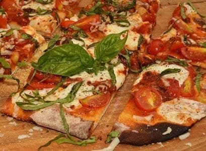 Turkey Bacon Ranch Pizza