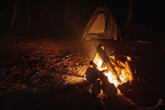 Learning how-to building a Fire in the Wilderness is one of the most important things while hunting | Hunting Magazine