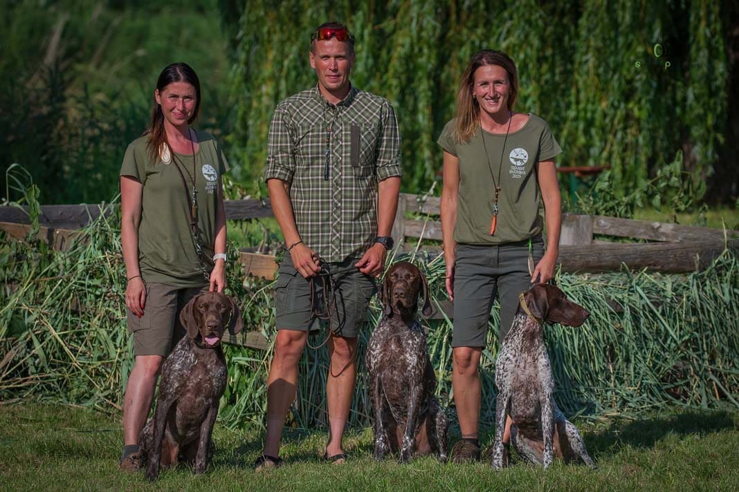 Water Trials for Hunting Dogs in Tě&scaron;any, Moravia Photography by Adam Simandel (96)